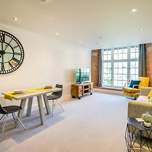 https://26-cocoa-suites-parking-included.yorkshirehotels.net
